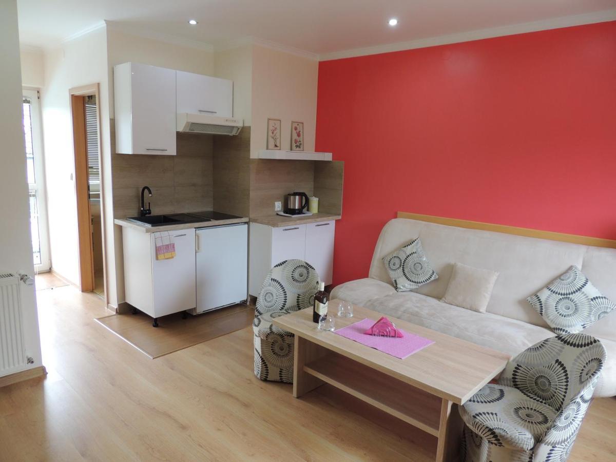 Europa Apartamenty 트르제삭츠 외부 사진