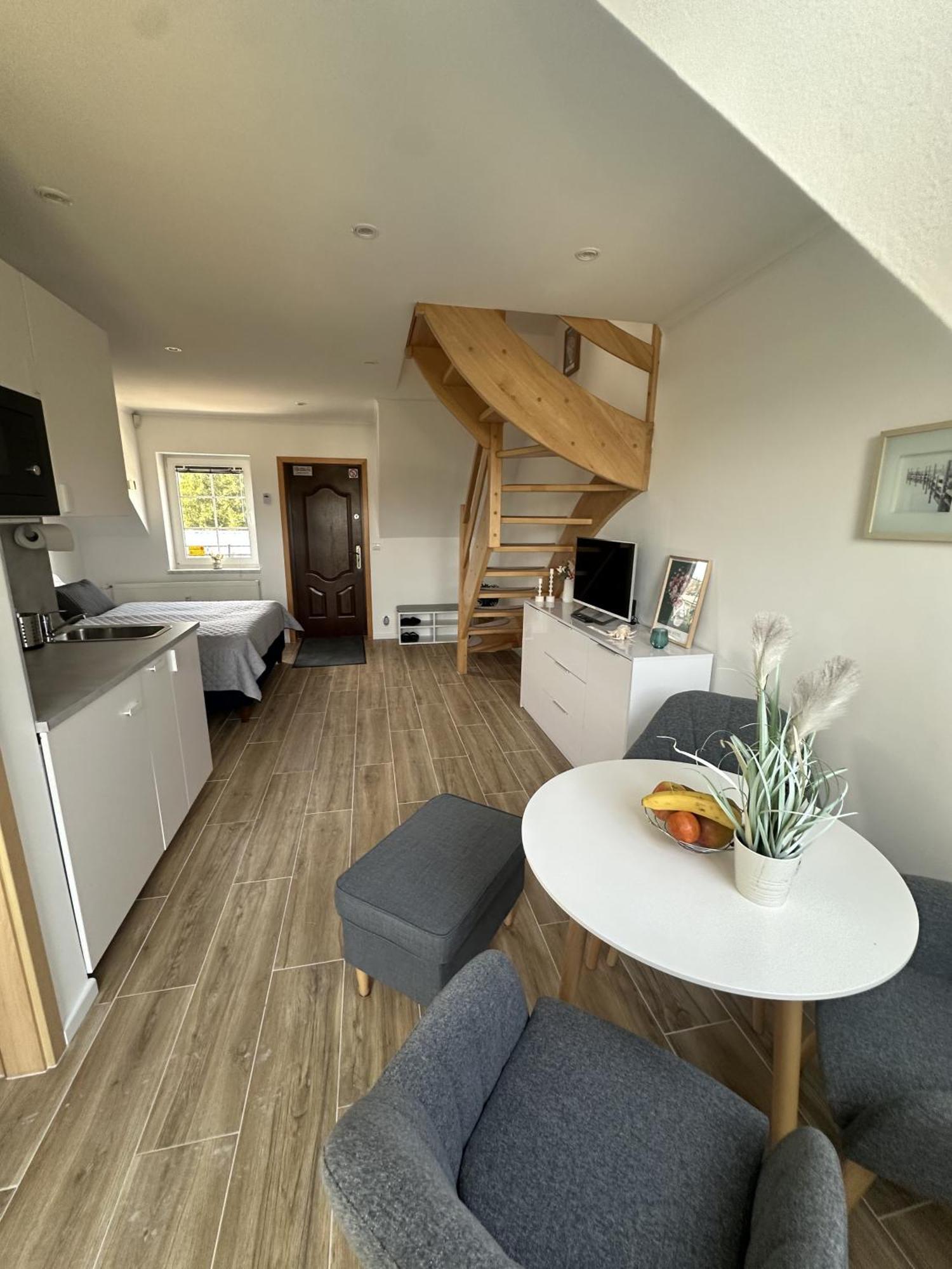 Europa Apartamenty 트르제삭츠 외부 사진